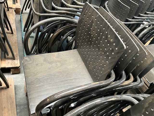 Thonet restaurantstoel (20x) - afbeelding 3 van  13