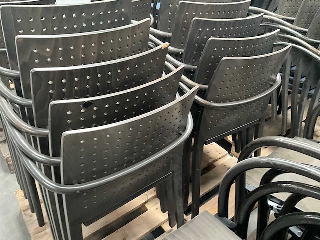 Thonet restaurantstoel (20x) - afbeelding 4 van  13