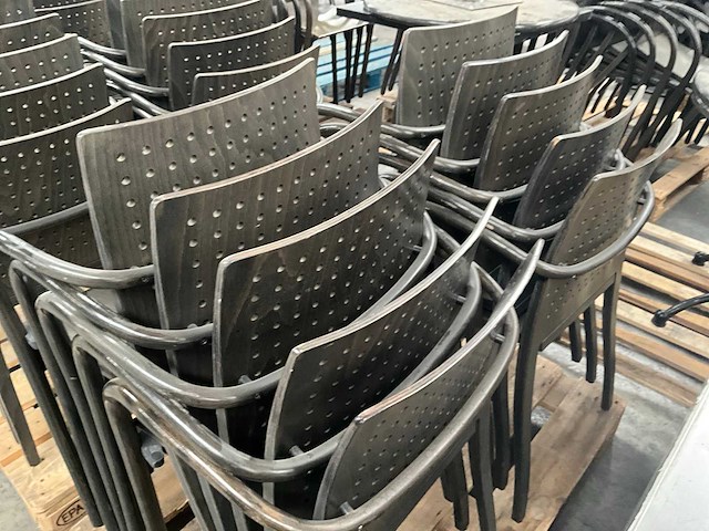 Thonet restaurantstoel (20x) - afbeelding 4 van  12