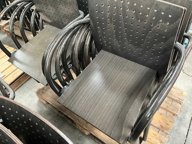 Thonet restaurantstoel (20x) - afbeelding 2 van  11