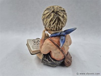 Thoughtful - afbeelding 2 van  3