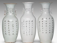 Three chinese famille rose 'figures in a garden' vases, all with a signed text on the back, republic period, h 56 - 58 cm - afbeelding 3 van  6