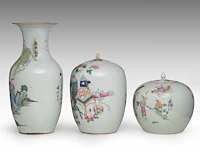 Three chinese famille rose ware, incl. a fine 'immortals' melon-shaped ginger jar, all late 19thc, total h 22,5 - h 42 cm - afbeelding 2 van  8