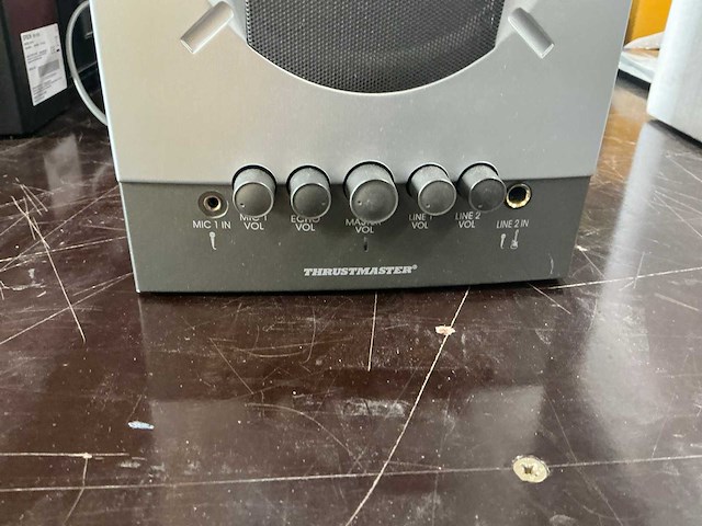 Thrustmaster karaokesysteem - afbeelding 2 van  2