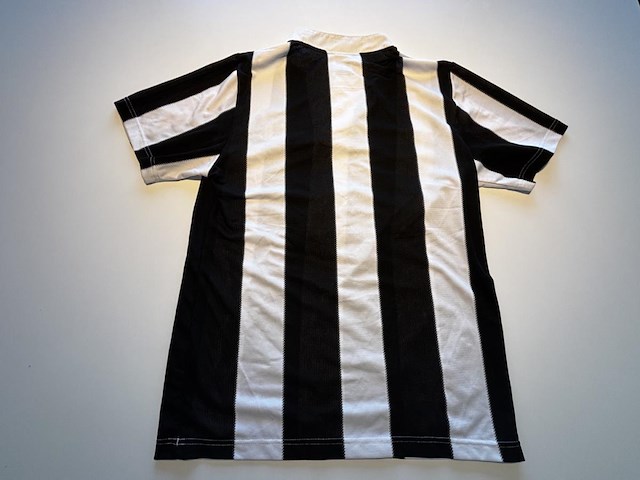 Thuis shirt newcastle united, 1995-1996 - afbeelding 2 van  3