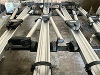 Thule dakdrager fietsensdragers - afbeelding 3 van  4