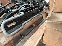 Thule fietsendrager voor auto (10x) - afbeelding 7 van  11