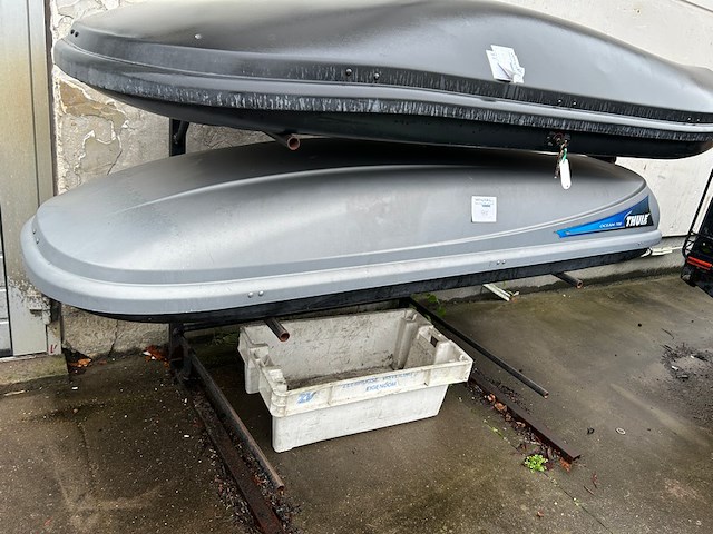 Thule ocean 700 dakkoffer - afbeelding 1 van  3