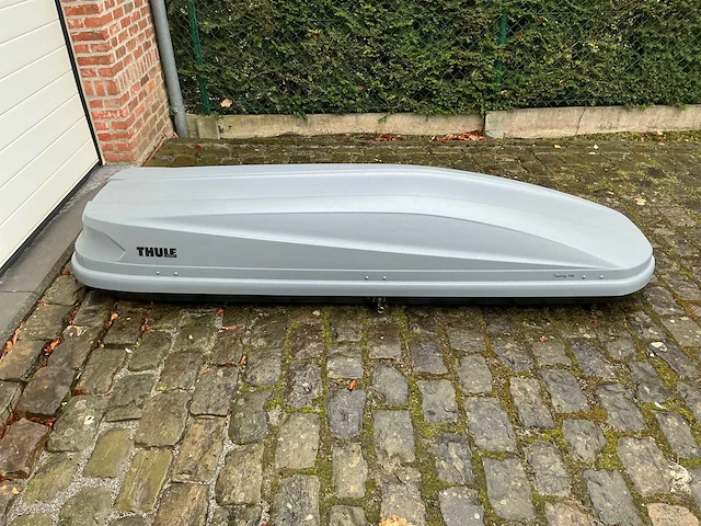 Thule touring 700 afsluitbare dakkoffer met sleutel - afbeelding 3 van  9