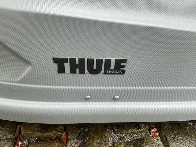 Thule touring 700 afsluitbare dakkoffer met sleutel - afbeelding 5 van  9