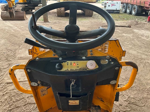 Thwaites - 1 tonne - dumper truck - 2009 - afbeelding 3 van  17