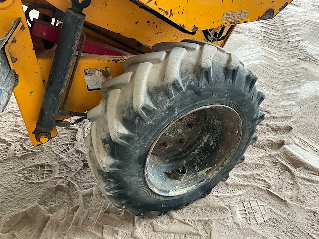 Thwaites - 1 tonne - dumper truck - 2009 - afbeelding 8 van  17