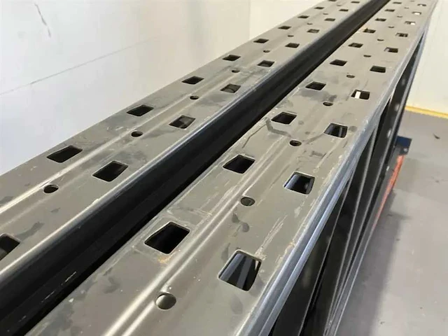 Thyssen - palletstelling - various racking - afbeelding 4 van  4