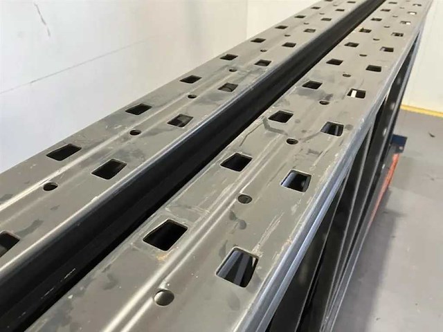 Thyssen - palletstelling - various racking - afbeelding 3 van  4