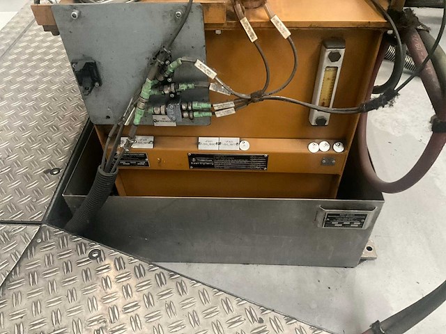 Thyssen-krupp hydrauliek groep/aggregaat - afbeelding 10 van  18