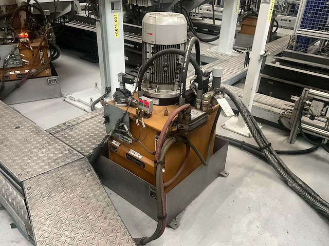 Thyssen-krupp hydrauliek groep/aggregaat - afbeelding 12 van  18