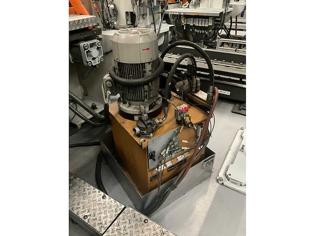 Thyssen-krupp hydrauliek groep/aggregaat - afbeelding 10 van  16