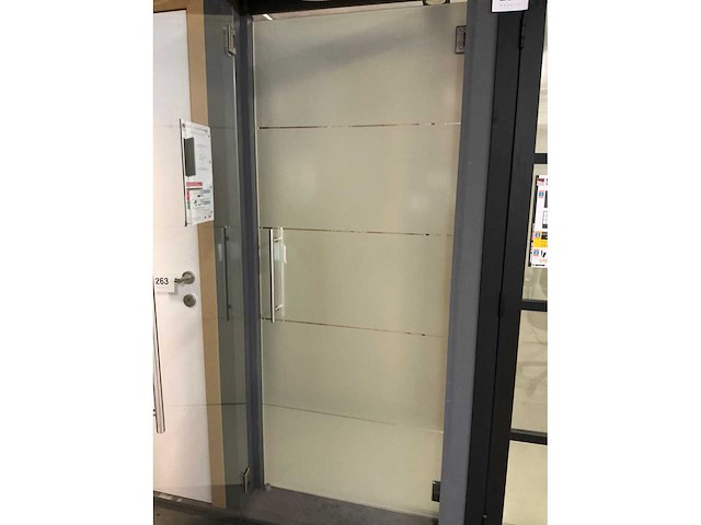 Thytan veiligheidsglasdeur - afbeelding 2 van  3