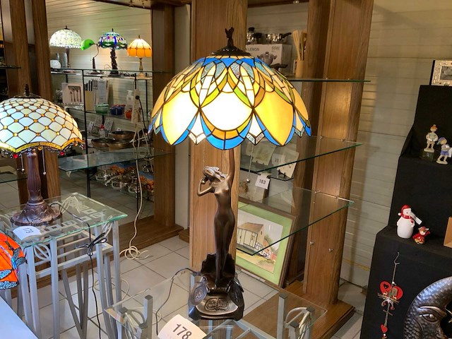 Tiffany tafellamp vintage - afbeelding 1 van  2