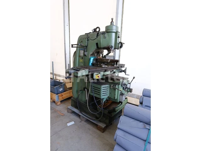 Tiger fv130 industriële verticale freesmachine - afbeelding 1 van  14