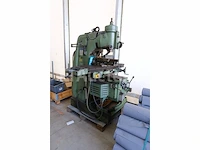 Tiger fv130 industriële verticale freesmachine - afbeelding 1 van  14