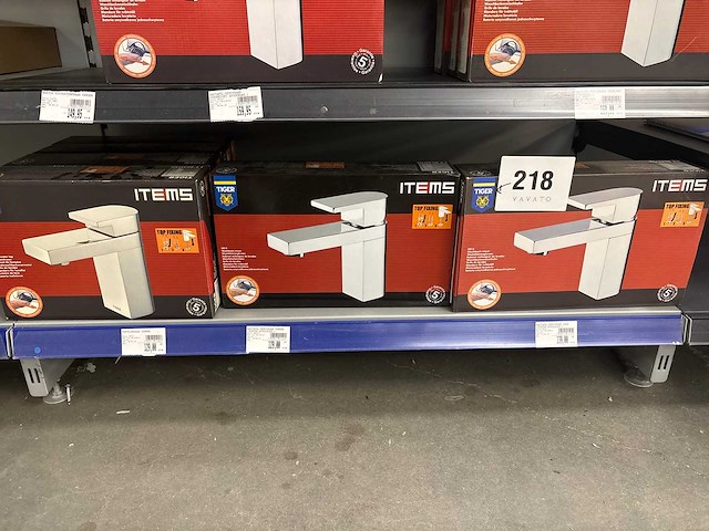 Tiger items wastafelmengkranen (6x) - afbeelding 1 van  3