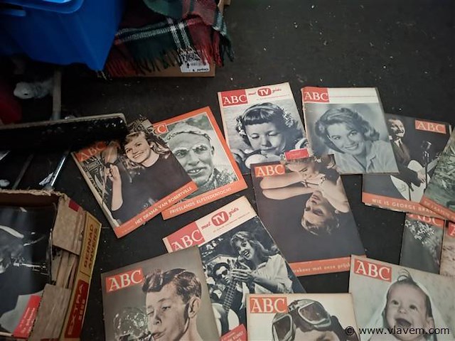 Tijdschrift - afbeelding 2 van  5