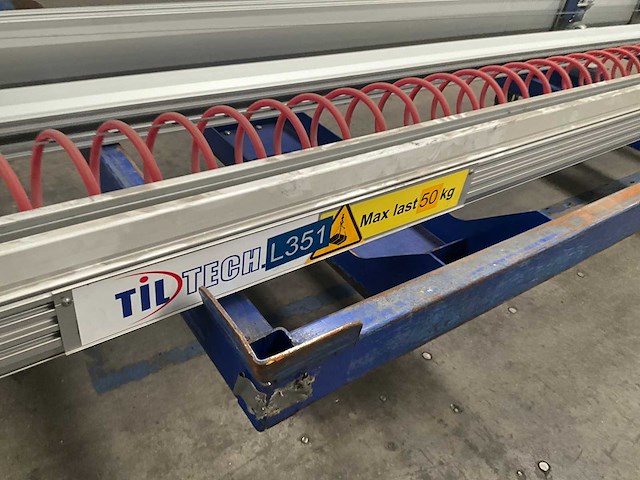 Tiltech pneumatisch hefsysteem met deurengrijper - afbeelding 1 van  24