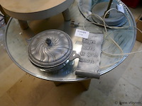 Tin - afbeelding 1 van  1