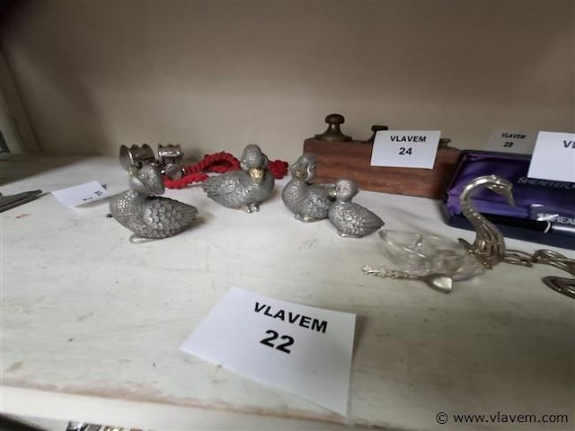 Tinnen eendjes - afbeelding 1 van  2