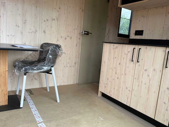 Tiny house uit de werkplaats - afbeelding 16 van  17