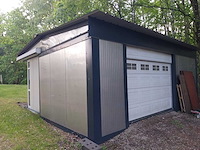 Tiny house