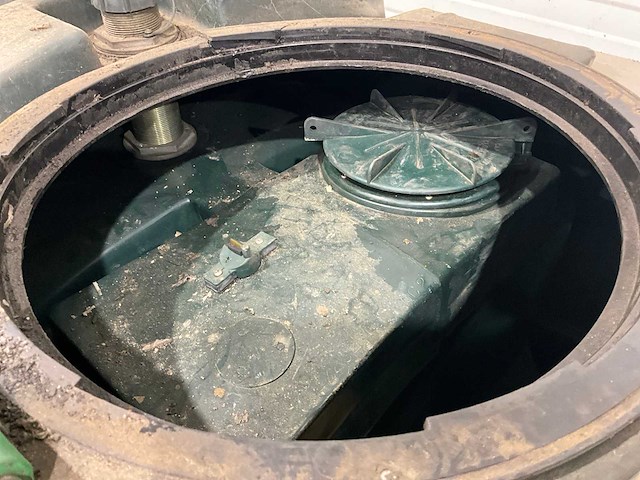 Titan bt 1150 stookolietank - afbeelding 6 van  8