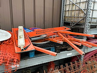 Titan diverse signalisatie en afzethekken - afbeelding 10 van  15