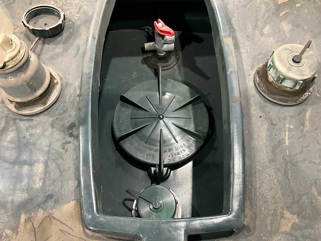 Titan stookolietank - afbeelding 6 van  7