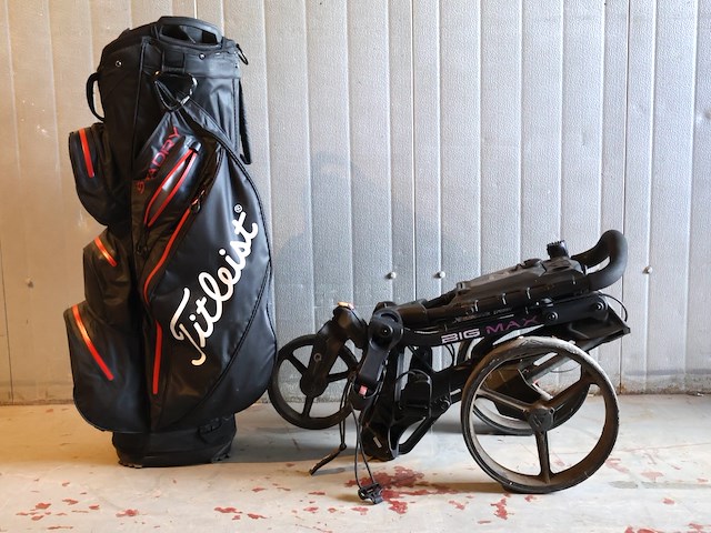Titleist golftas met kar - afbeelding 3 van  7