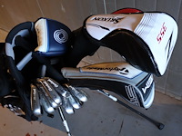 Titleist golftas met uitklapbare standaards - afbeelding 3 van  6