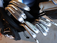 Titleist golftas met uitklapbare standaards - afbeelding 4 van  6