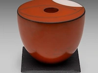 Tjok dessauvage (1948), ceramic vase, 2010 9 cm. (3.54 in.) - afbeelding 4 van  10