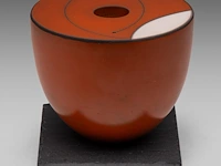 Tjok dessauvage (1948), ceramic vase, 2010 9 cm. (3.54 in.) - afbeelding 5 van  10