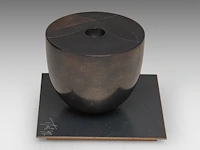 Tjok dessauvage (1948), decorative ceramic vase, 1997 - afbeelding 4 van  10