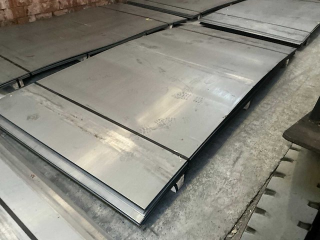 Tkp s355mc nwk stalen plaat (17x) - afbeelding 2 van  3