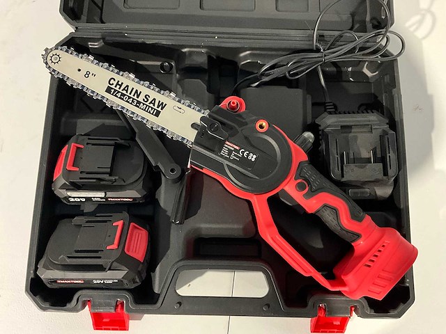 Tmaxtool accu kettingzaag 18volt 2accu - afbeelding 1 van  4