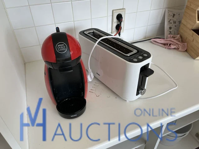 Toaster en koffiezetapparaat - afbeelding 1 van  1