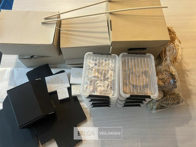 Toebehoren en decoratie sieraden webshop - afbeelding 6 van  6