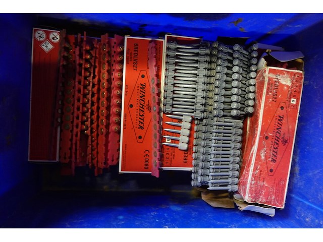 Toebehoren kruitschithamer hilti - afbeelding 1 van  3