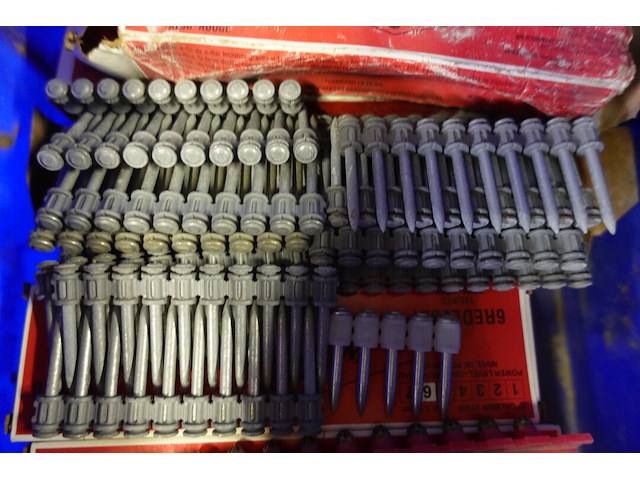 Toebehoren kruitschithamer hilti - afbeelding 2 van  3