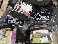 Toebehoren voor paarden - afbeelding 1 van  1