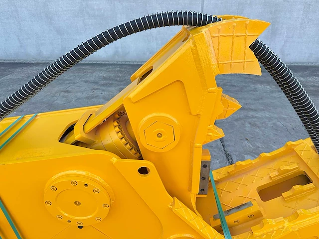Toft - 2026 - toft08p - cat 320 - hydraulische crusher - afbeelding 2 van  14