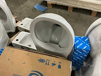 Toilet (2x) + waskom (2x) - afbeelding 2 van  5